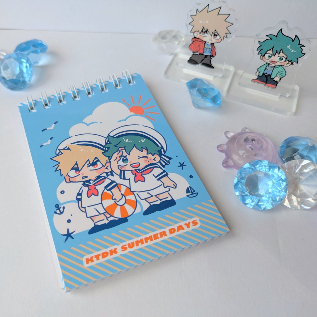 96n_0377's tweet image. 明日21時にBOOTHにてメモ帳とアクスタ通販します🧡💚通販価格、BOOTH安心パック(¥370)での発送です。お確かめの上、ご入用の方はどうぞよろしくお願いします🙇
▼BOOTH
9run.booth.pm