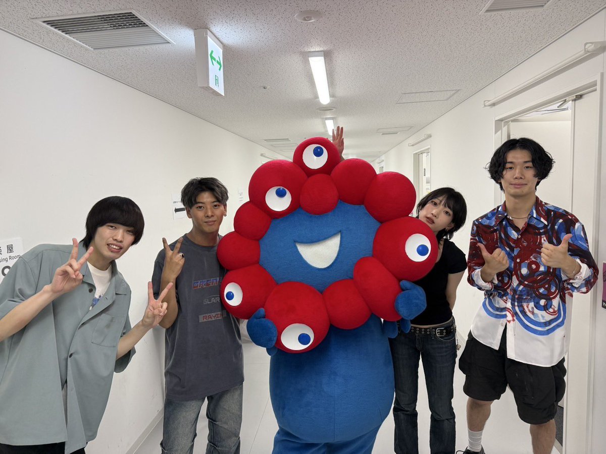 OSAKA MUSIC LOVER -JAPANIMATION ROCKS- 
ありがとうございました。
ミャクミャクの手、硬かった。