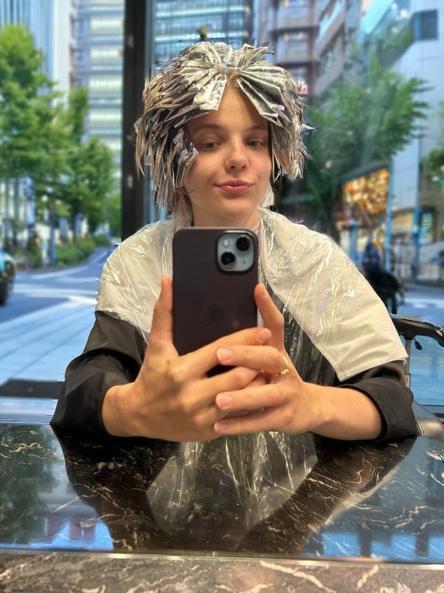 きょう何をしましたか？
わたしはびようしつ👩‍🎤行きました🤗