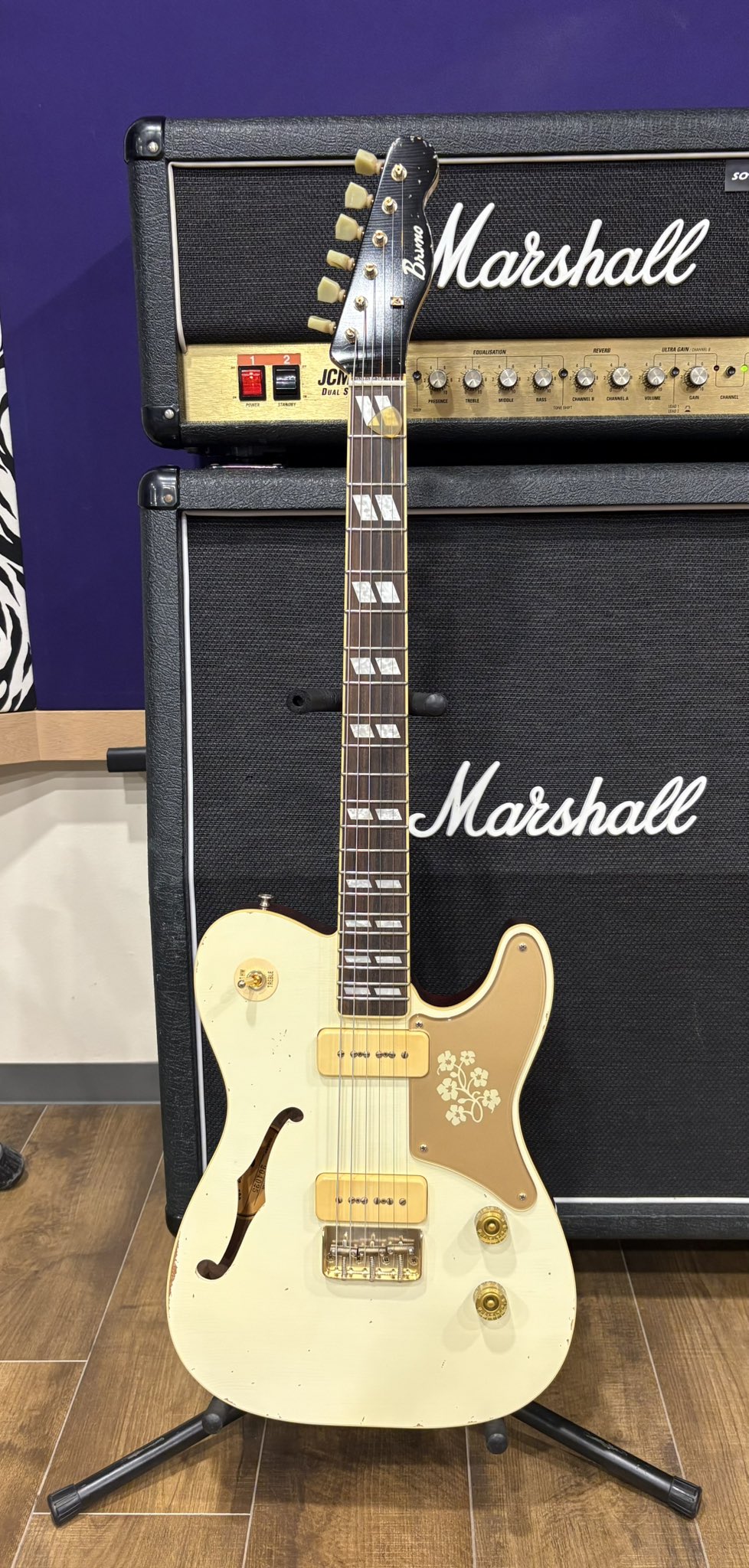 Bruno Guitars TN-295 Black 白花 エレキギター Bruno Guitars TN-295 Black 白花 エレキギター - メルカリ