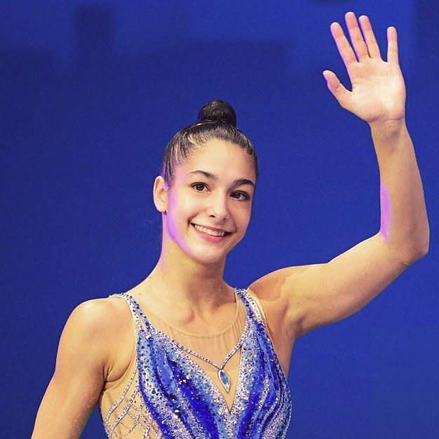 cymfans2014's tweet image. #WCCClujNapoca
Esa una lastima no verte en el pódium de la clasificación general, pero no importa .
Siempre contigo mucho FUERZA Te amo ❤️ Nunca te rindas 💫👑❤️