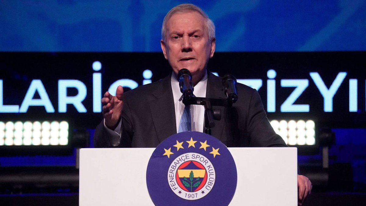 nexustransfer's tweet image. Aziz Yıldırım: "25 milyar borç var. Çıkıp anlatmıyorlar. Haberiniz olsun. Asıl tehlike orada."