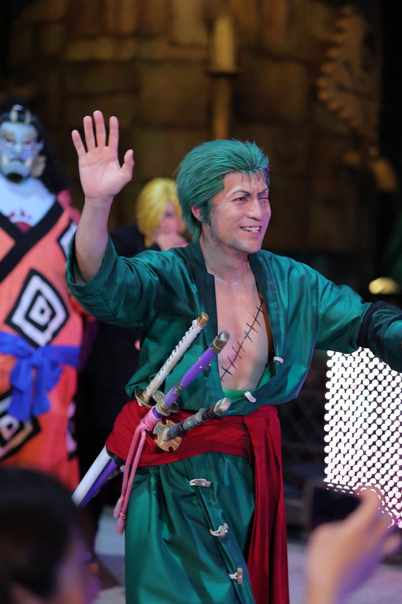 Kiriya_Sanji's tweet image. プレショ 7/26
ゾロ、ジンベエ、サンジ
ジンベエにまで遮られてた🤣親分は多分悪気ない😂
#usjファン #usjワンピース