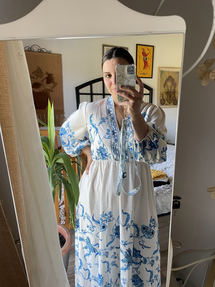 AnaSegarraG's tweet image. Feliz con mi vestido nuevo 💙💙💙
