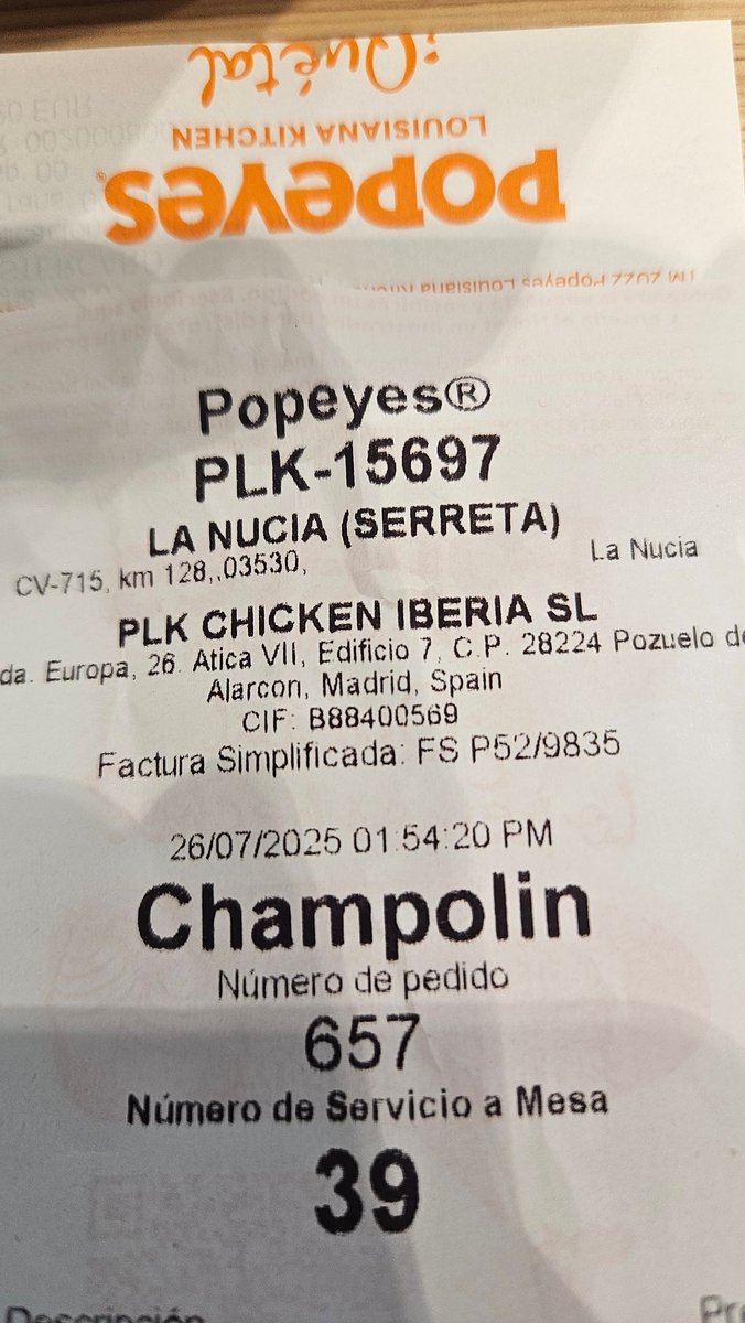 champepro's tweet image. Qué graciosas están las niñas hoy