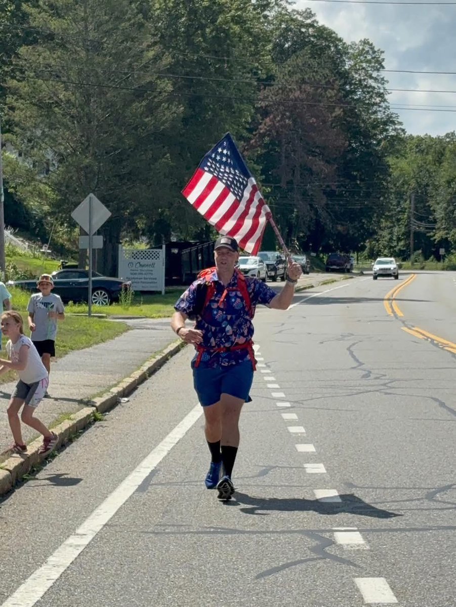 MassMPTC's tweet image. MPTC Recruit PT Manager Josh Cole and Statewide Coordinator Sgt Tim Segur took on an incredible challenge: completing a 100-mile ruck for Sherry's House! This amazing nonprofit supports families battling childhood cancer by offering emotional and financial resources.