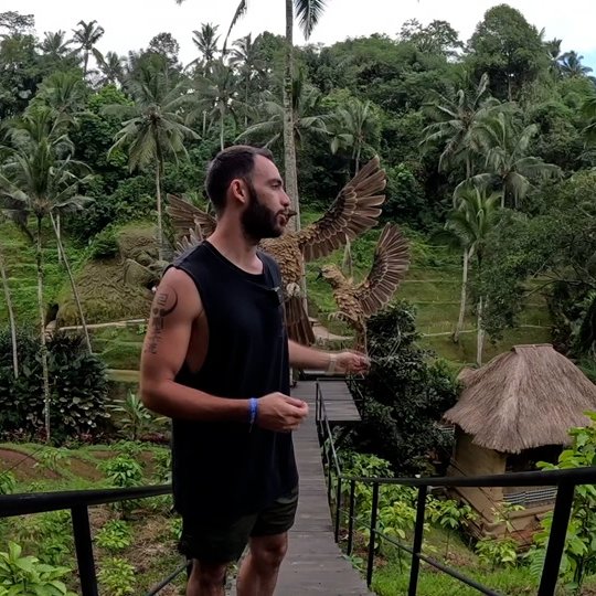 Kayıp hayatlar #KuralsızSokaklar'da!

Haberin detayları 👉 kanald.com.tr/kuralsiz-sokak…