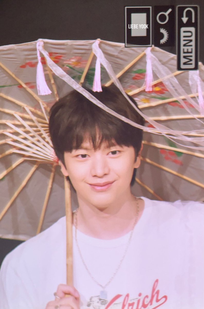250726 엠투유레코드 대면 팬싸

성재의 유혹☂️

#BTOB #비투비 #육성재 #성재
#YOOK_SUNGJAE