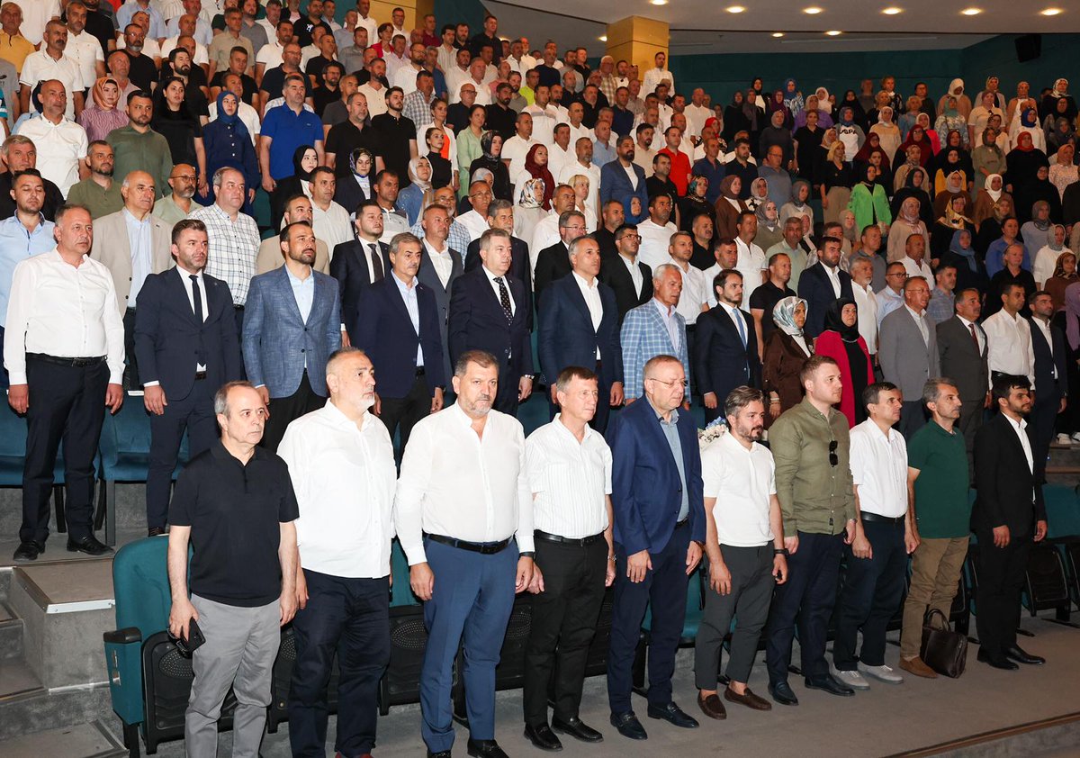 Sağlık Bakanımız Prof. Dr. Kemal Memişoğlu’nun katılımıyla AK Parti Genel Merkez Ar‑Ge ve Eğitim Başkanlığımız tarafından düzenlenen “Teşkilat Akademisi” programına katıldık.

Türkiye Yüzyılı hedefi doğrultusunda fedakârca çalışan tüm AK Parti teşkilat mensuplarımıza gönülden