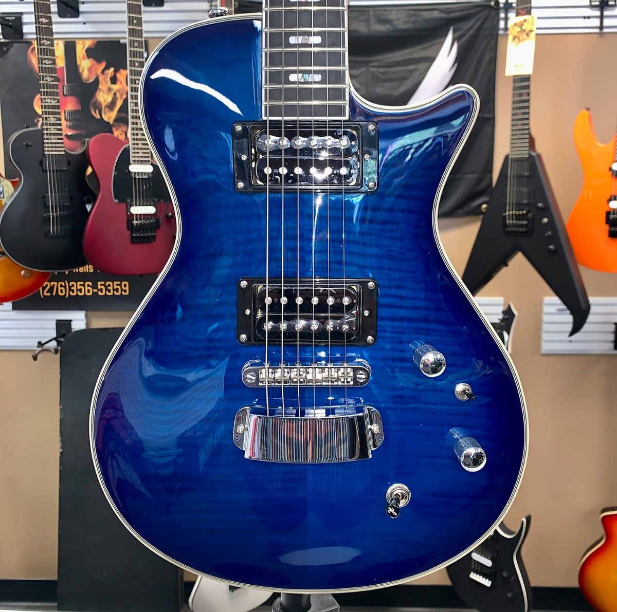 RoyRogers_HTMS's tweet image. 🎸 Guess  🎸  
Clue : 🕵️ these have never been manufactured in the United States 🇺🇸 
Answer in 24 hours 😃