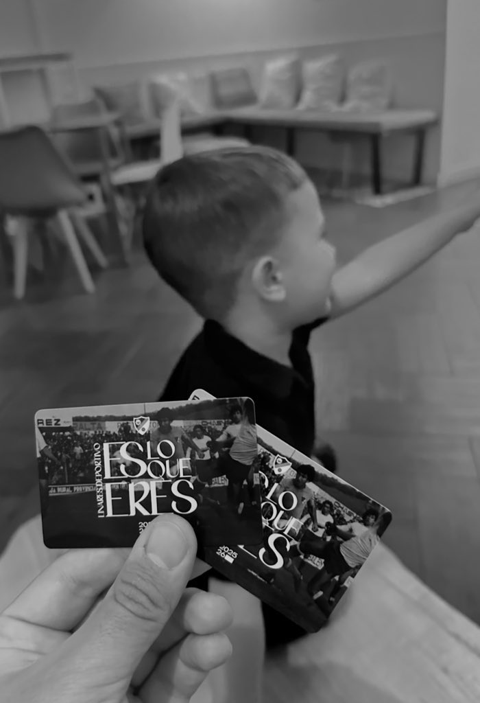 De tíos a sobrinos <a href="/Linares_Dptvo/">Linares Deportivo 💙⚒</a> 

💙🤍💪🏻⚽️