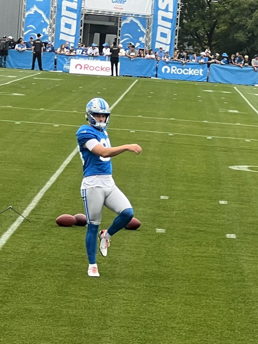 LionsSyndicate's tweet image. The Legend!!!