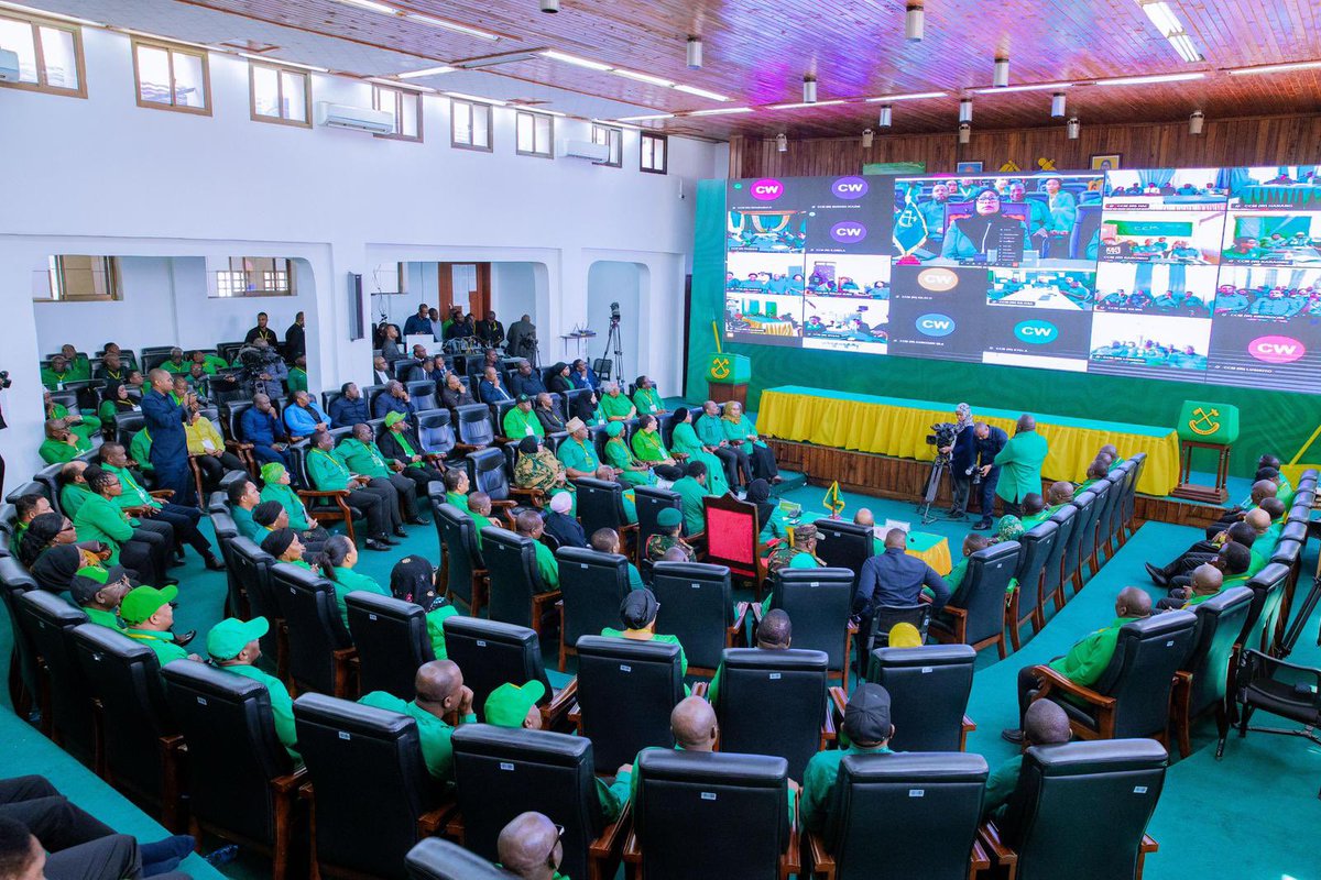 Mwenyekiti wa Chama Cha Mapinduzi na Rais wa Jamhuri ya Muungano wa Tanzania Mhe. Dkt. Samia Suluhu Hassan akiongoza Mkutano Mkuu Maalum wa CCM Taifa kwa njia ya kidijitali ambapo ameongea na Wajumbe wa Mkutano huo nchi nzima kwa njia ya mtanadao tarehe 26 Julai, 2025