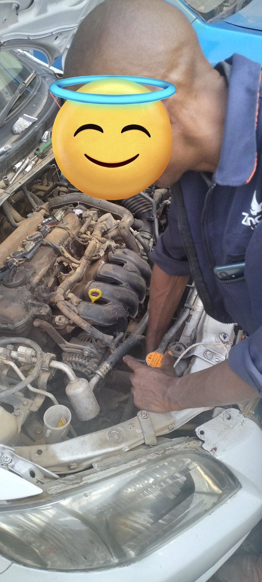 KingOfMeru's tweet image. I need a new car jameni...
Anybody... 🫣
Sambary 😞
Nobody 😔
Chonjo...