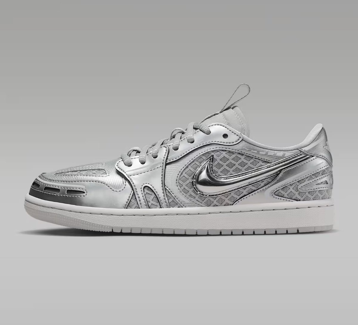 SOLELINKS's tweet image. Ad: Dropped via Nordstrom
Women’s Air Jordan 1 Low Method of Make ‘Metallic Silver’
=> mavely.app.link/e/Rlpb7LLFbVb
Also available here
Nike:bit.ly/453nmfS
Grinmore:bit.ly/4f11u8o