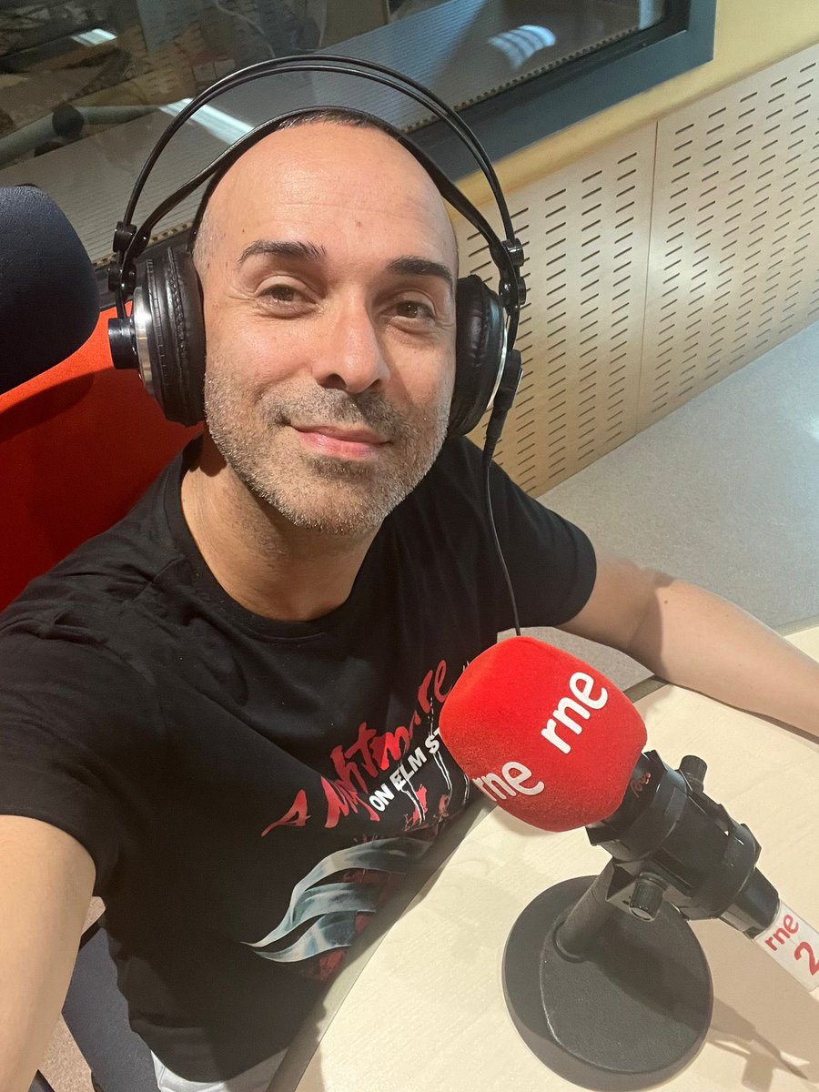 NEUDC_RNE's tweet image. Acabamos el día hablando de divas con @HelloSharonne quien nos trae hoy a … LA MÁS GRANDE, Rocío Jurado 🎶
Ya podéis escuchar la sección: RTVE.es/a/16678218/