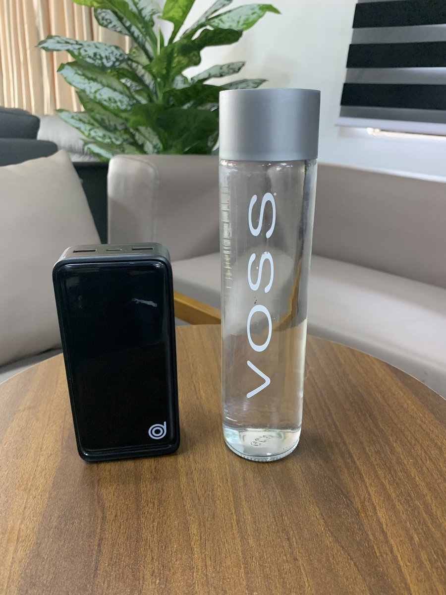webdesignerng's tweet image. I’ve asked Val Gadgets (@Val_Gadget) to give out this power bank to one person whose comment gets no engagement in the next 24 hours😘