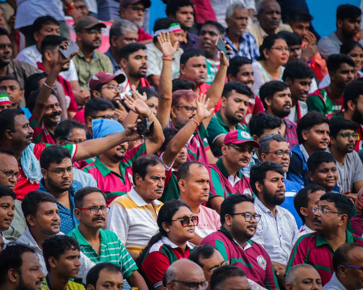 mohunbagansg's tweet image. Together we can 💚❤
#MBSG #JoyMohunBagan #আমরাসবুজমেরুন