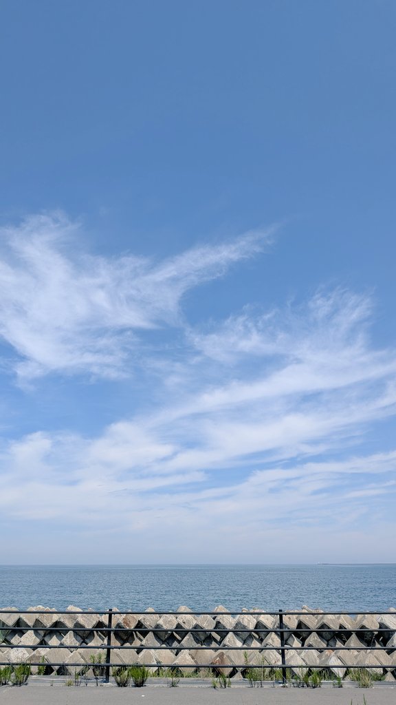 hasa4985's tweet image. 新地で見た海がとても綺麗だった。
