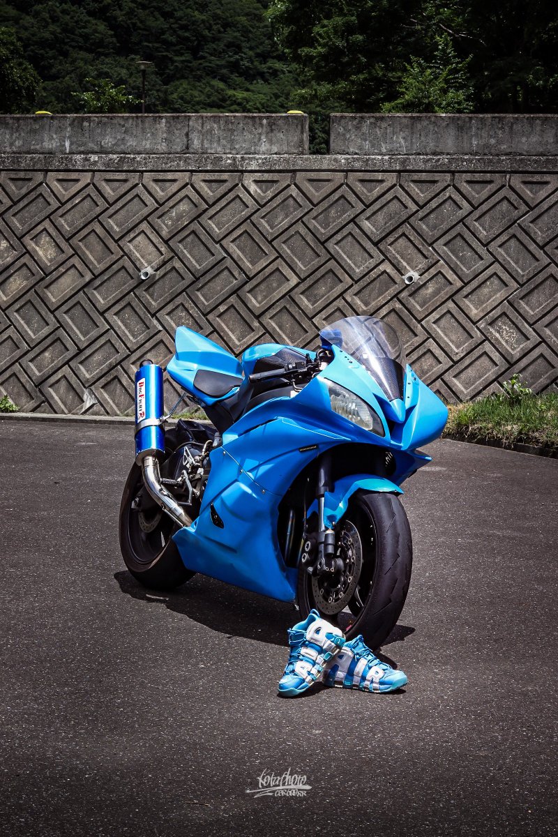 yzf_2c0's tweet image. このYZF-R6 評価して
@grok
