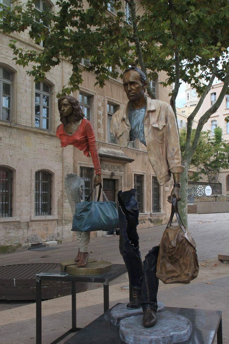 Capire chi siamo, é il viaggio di conoscenza 
più significativo che si possa fare dentro 
il nostro essere.

#ViaggiDAutore a #SalaLettura 

Art-Bruno Catalano-
