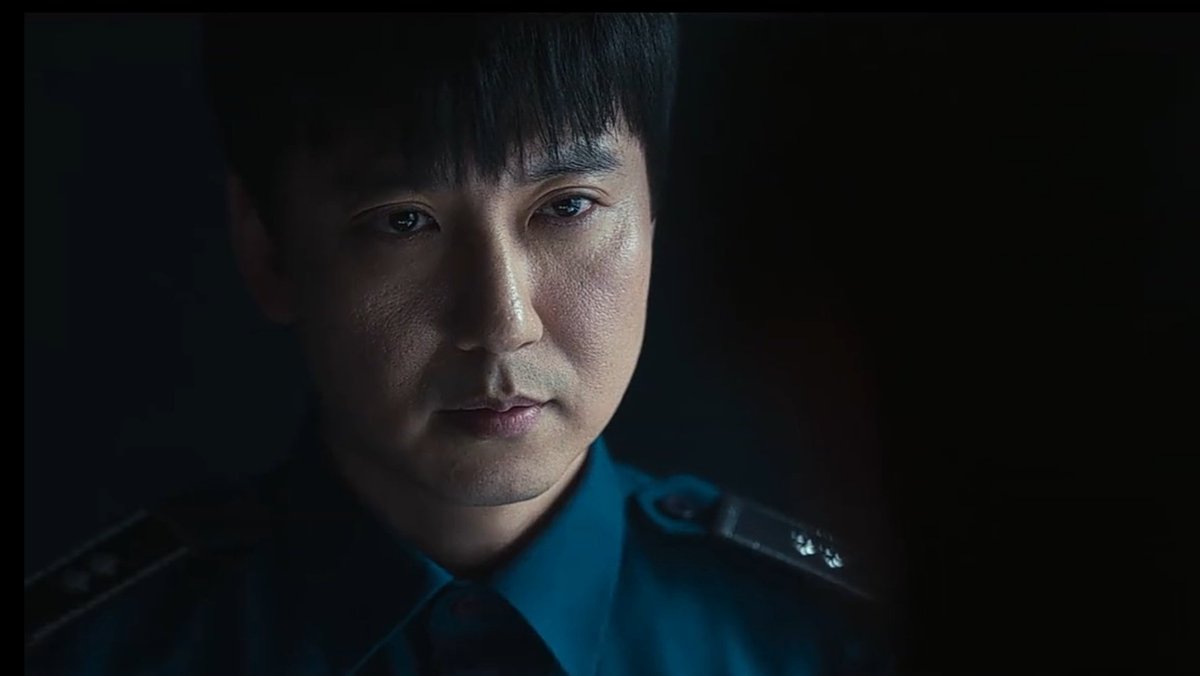 pathogil's tweet image. imo trigger might be the most solid plot-wise work namgil’s done in the past 3 years. it's not peak ttd nor tfp1 level but it lowkey feels like a bounce back. welcome back, my guy 🫶
#Trigger #KIMNAMGIL