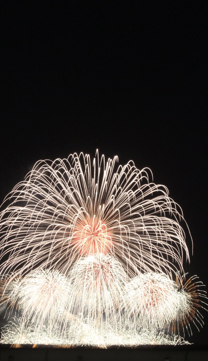 花火写真⑧ Nikon Z 8で撮影した8K60P Raw動画から切り出した、きほく燈籠祭