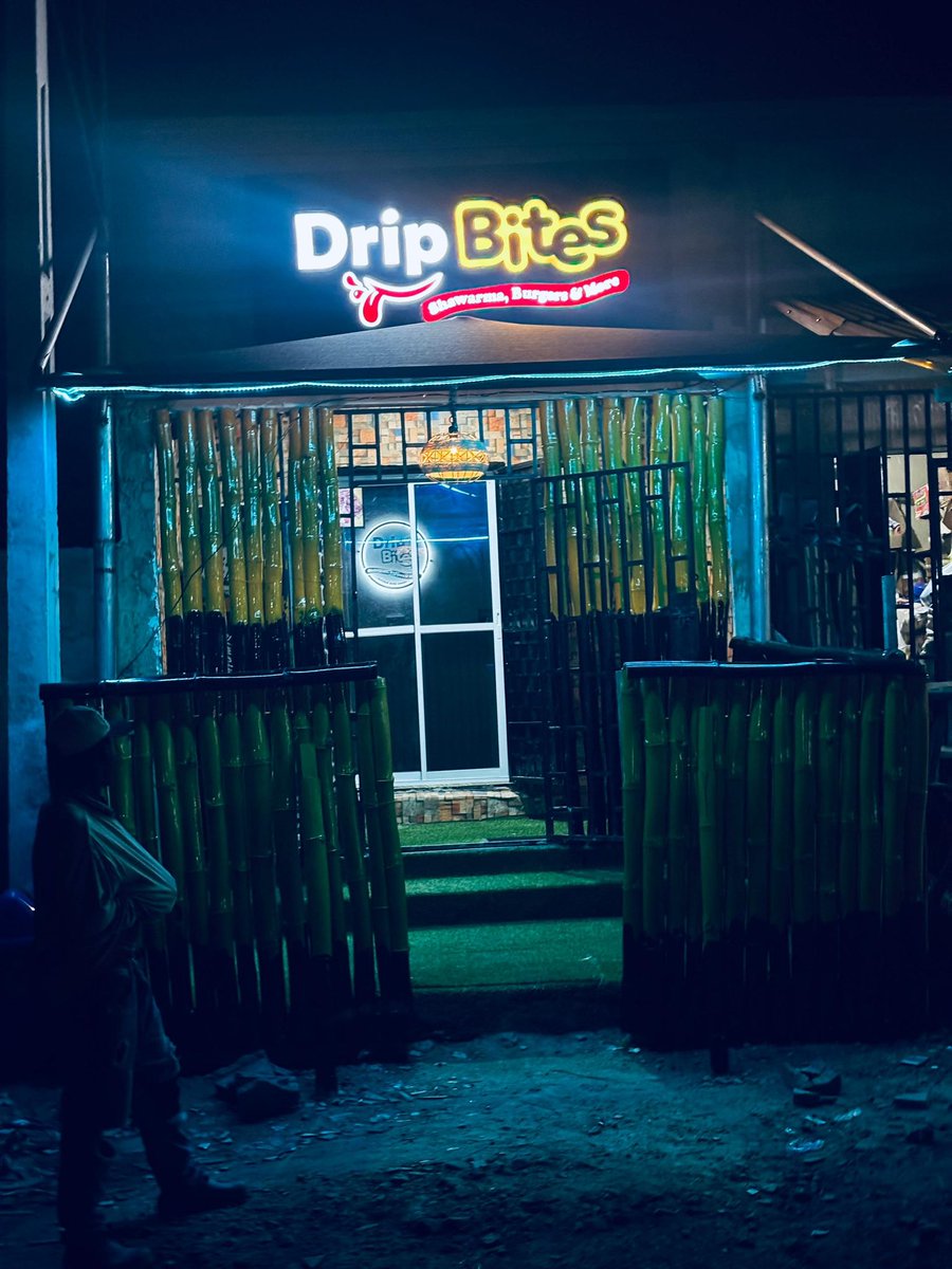dejaavool's tweet image. New in…💥
Drip Bites! Best in shawarma, burgers, meat pie, chicken pie, sausage roll, and more…. Pocket friendly price.
Location: Oke Ala Estate close to Graceland Estate, by Rilux Hotel Road, Oba Ile Housing Estate, Akure.
Please, kindly retweet