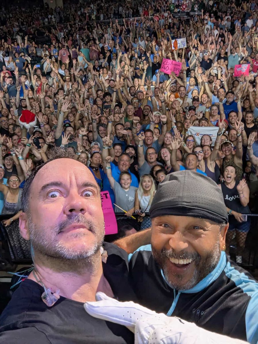 DMBGorgeCrew's tweet image. Camden N1 selfies!
📱 nycmike91(ig)
#dmb #davematthewsband #davematthews #dmbgorgecrew #dmbgc #gorgecrew