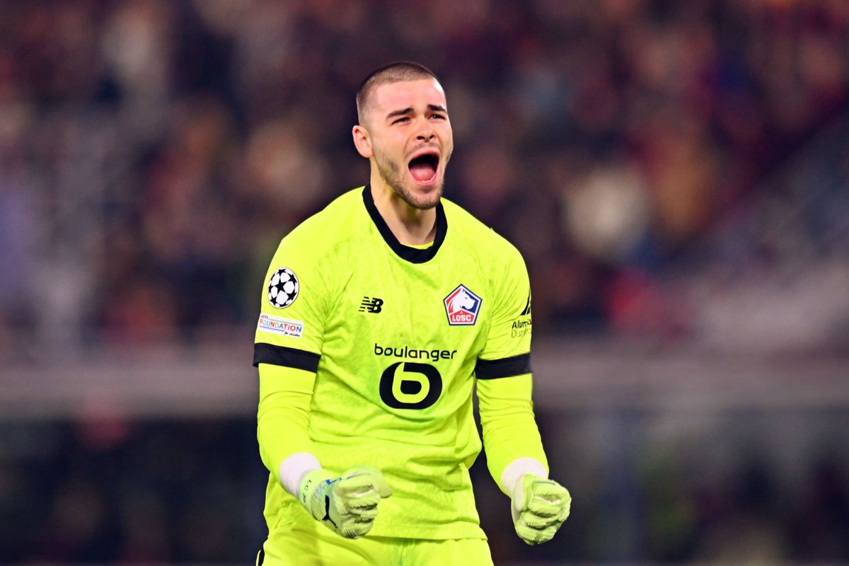 lnstantFoot's tweet image. 🚨 LE LOSC EST À LA RECHERCHE D'UN REMPLAÇANT À LUCAS CHEVALIER !!! 🇫🇷👀
Le PSG est intéressé par le portier français et pourrait se positionner dans les prochaines semaines !
(@sachatavolieri)