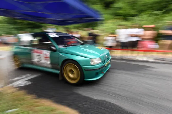 lyonne_fr's tweet image. EN DIRECT - Deux morts au rallye de la Fourme d'Ambert : un autre spectateur en urgence absolue, le préfet est sur place
>>lyonne.fr/ambert-63600/f…
