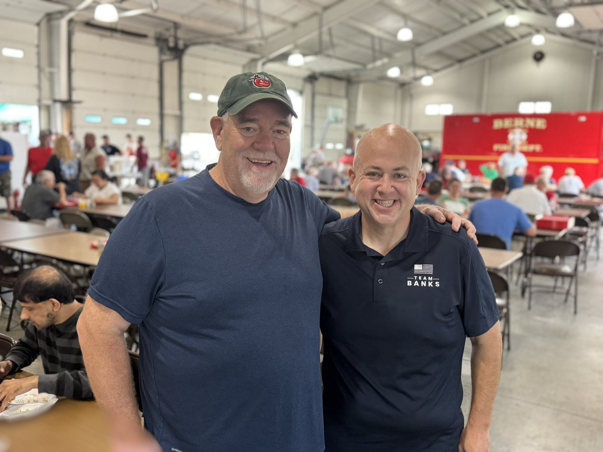 smjustus's tweet image. Appreciate the opportunity to have breakfast with Indiana House Majority Leader @mjlehman23 at the Berne Fire Department Breakfast while representing @SenatorBanks & @scottluginbill