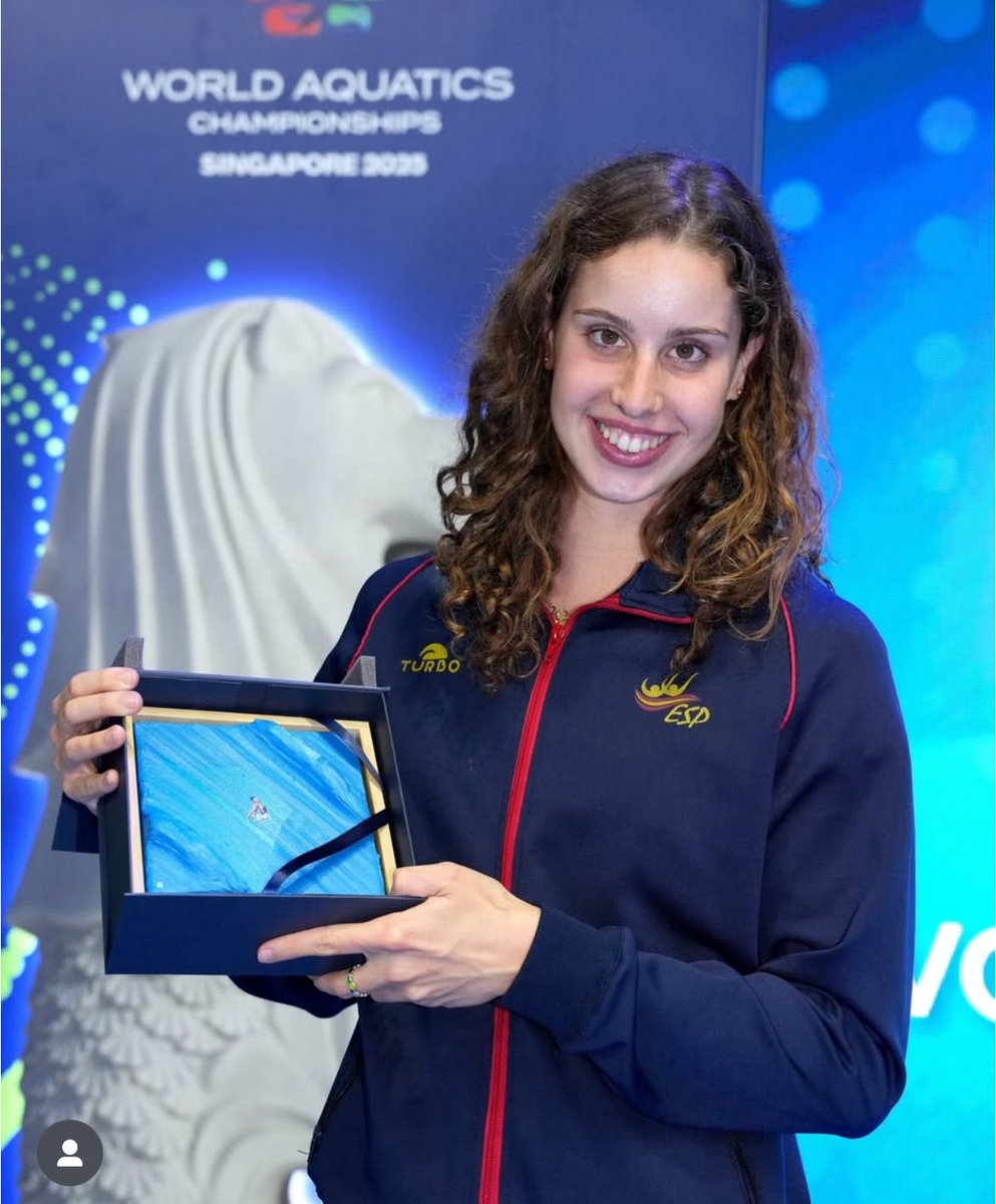 David Orenes (@david_lrl) on Twitter photo Iris Tió 🇪🇸 ha sido nombrada por <a href="/WorldAquatics/">World Aquatics</a> la mejor nadadora artística del Mundial de Singapur 🏆
🥇Ha ganado seis medallas, tres de oro, un caso inédito en nuestro país. Se ha subido al podio en todas las pruebas en las que ha participado.
Si me preguntan, la mejor Iris Tió 🇪🇸 ha sido nombrada por <a href="/WorldAquatics/">World Aquatics</a> la mejor nadadora artística del Mundial de Singapur 🏆
🥇Ha ganado seis medallas, tres de oro, un caso inédito en nuestro país. Se ha subido al podio en todas las pruebas en las que ha participado.
Si me preguntan, la mejor