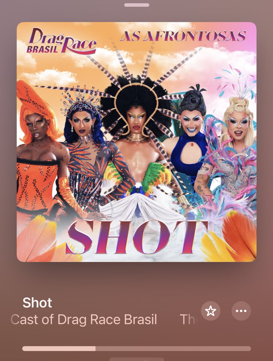 Luizfelipecast's tweet image. E quando a @pabllovittar tocar ESSA no club vittar??