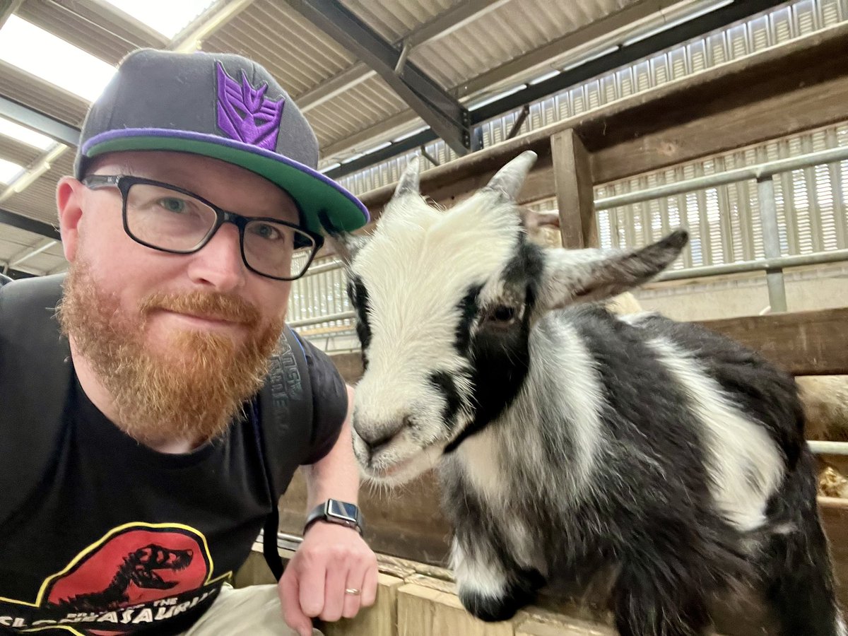 plastic_craic's tweet image. Meet The GOAT today