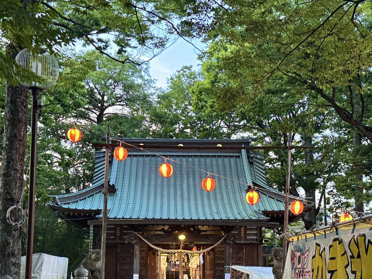 chiruson's tweet image. 今日の夜ご飯は屋台で買った…じゃがバターと広島風お好み焼き(^_−)−☆