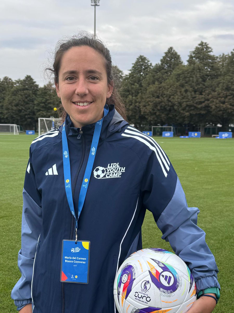 Comité y Escuela de Entrenadores de la RFFM (@entrenadorffm) on Twitter photo Nuestra profesora <a href="/mamenblasco/">Mamen Blasco</a> ha tenido el privilegio de participar como entrenadora en el Lidl Youth Camp organizado por <a href="/UEFA/">UEFA</a> y <a href="/lidl/">Lidl in Deutschland</a> en Basilea (Suiza), del 25 al 28 de julio, coincidiendo con la final de la EUROCOPA FEMENINA que disputarán mañana la <a href="/SEFutbolFem/">Selección Española Femenina de Fútbol</a> e Inglaterra Nuestra profesora <a href="/mamenblasco/">Mamen Blasco</a> ha tenido el privilegio de participar como entrenadora en el Lidl Youth Camp organizado por <a href="/UEFA/">UEFA</a> y <a href="/lidl/">Lidl in Deutschland</a> en Basilea (Suiza), del 25 al 28 de julio, coincidiendo con la final de la EUROCOPA FEMENINA que disputarán mañana la <a href="/SEFutbolFem/">Selección Española Femenina de Fútbol</a> e Inglaterra