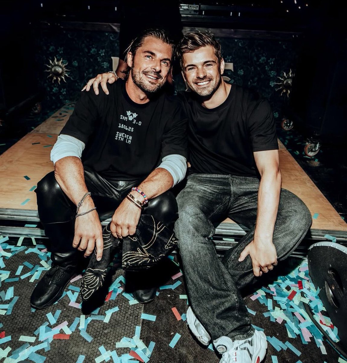 BritHouseMafia's tweet photo. Tomorrowland Royalty 

🐐 x 🐐 https://t.co/zCt9NdtcEA