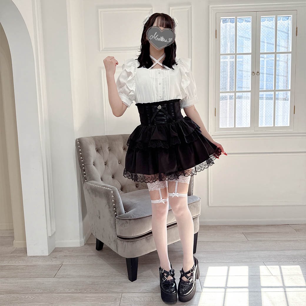 mars_amoebamars's tweet image. \🤍¥1,000オフクーポン🎫配布中🤍/
.
ただいま𝑀𝐴𝑅𝑆 𝑍𝑂𝑍𝑂𝑇𝑂𝑊𝑁
お得な夏のクーポン3days🍉開催中🤍
盛れが約束されている人気のブラウス
✔️ サテンリボン付きフリルブラウス
クーポンご利用とタイムセール、ダブルでお得...🤍🎀
.
🛒 zozo.jp/sp/shop/mejane…