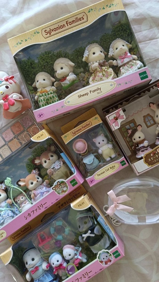 Knock-knock, is my pretty lady here~? 🥺
Ini ada titipan buat kamu, tolong dibuka dan dibaca sampe selesai yaaa, sama ada (banyak) sogokan jugaaa HEHEHE. 👀
bit.ly/3UjzgMJ