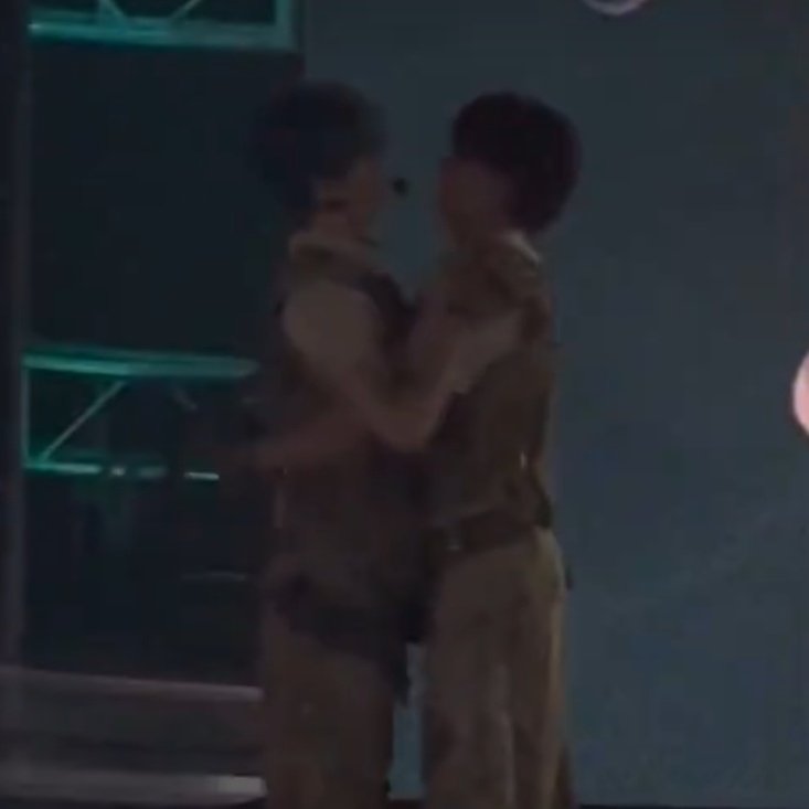 kuemahae's tweet image. MAHAEEEEE T___________T