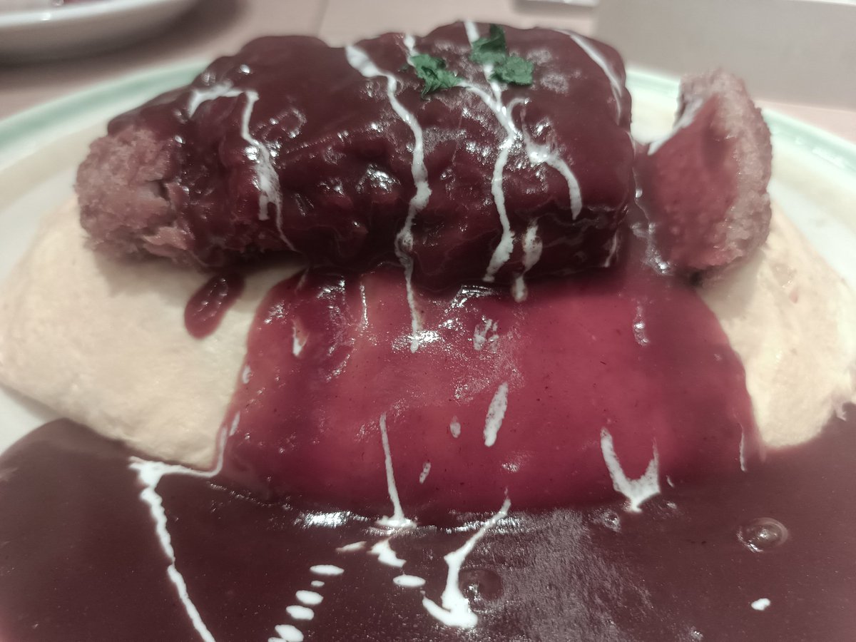 pencilest's tweet image. 山？