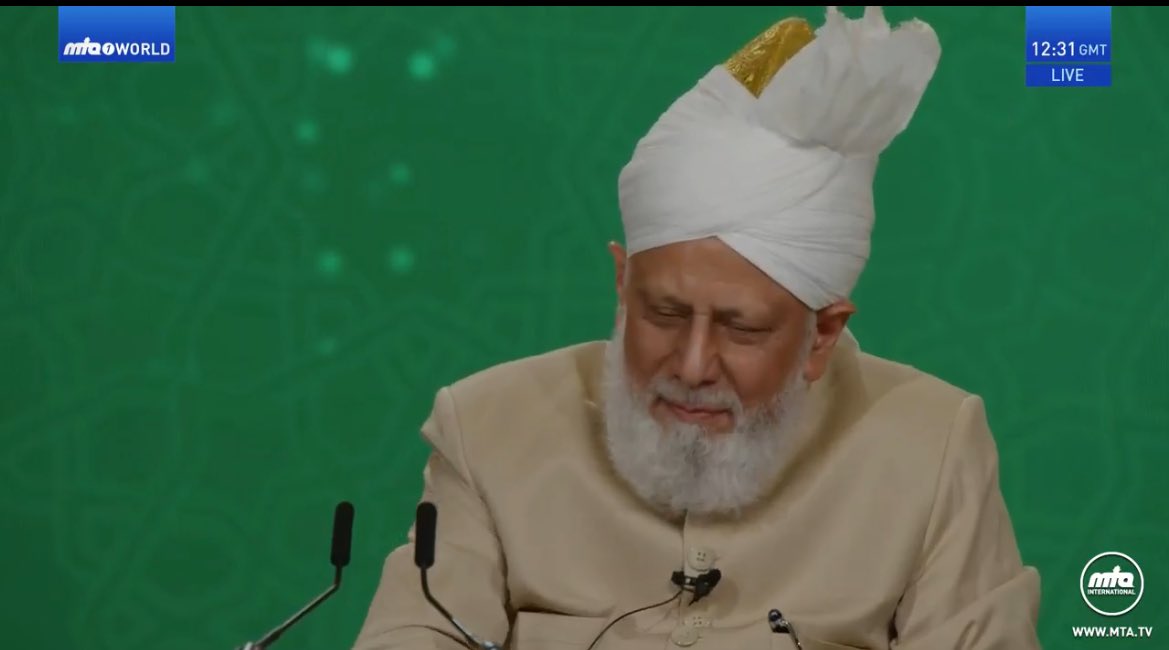 This smile🥹🤍
تیرا پھول پھول چہرہ میں سدا بہار دیکھوں 

#JalsaUK