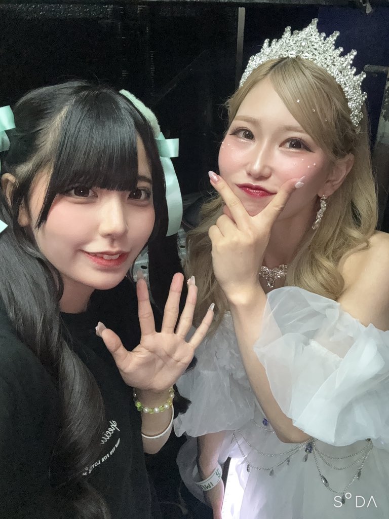 改めてくるみちゃんおめでとう〜💚
最高な生誕祭だったよᐠ(   ᐢ ᵕ ᐢ )ᐟ
これからも、夜露死苦🖐🏻🌟