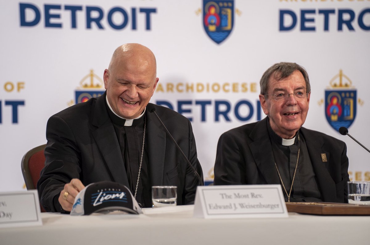 DetArchbishop's tweet image. Today my predecessor, Archbishop Emeritus Vigneron, celebrates 50 years of priestly ministry—a profound gift to our local Church. May the Lord, who called and sustained him in ministry, bless him abundantly for his generous “yes.”