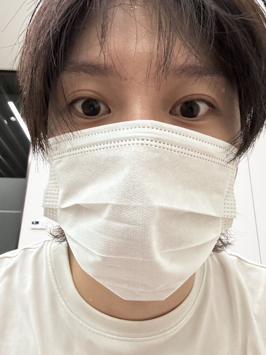 6v6zone's tweet image. let me lick that sweat off of you