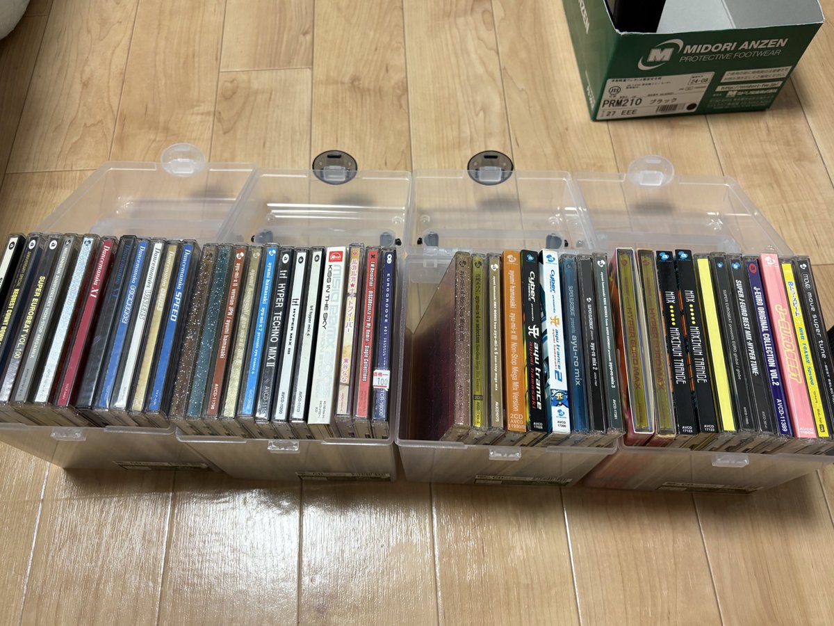 Bluetooth調子悪いからって
CD集め出したけどマジでキリないな
最近はJ-EURO系にどハマり中