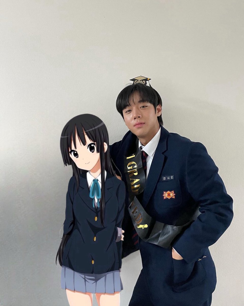 dollpjh's tweet image. its k-on time!