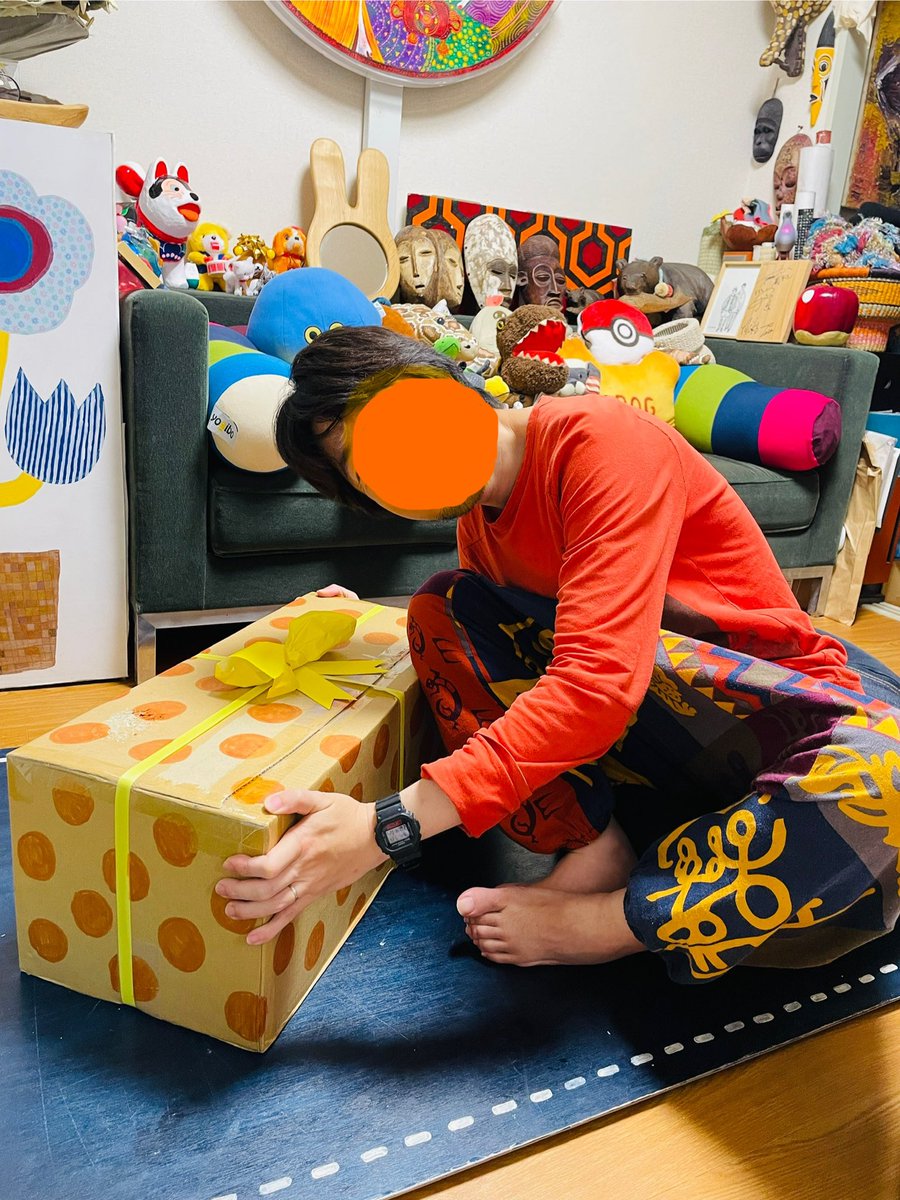 w3zmqkM7KT4HVD9's tweet image. ラッピングでけたー🎁
喜んでくれはって嬉しい☺️
中身はカッティングマシーン
これは工作の幅が広がるぞワクワク✂️