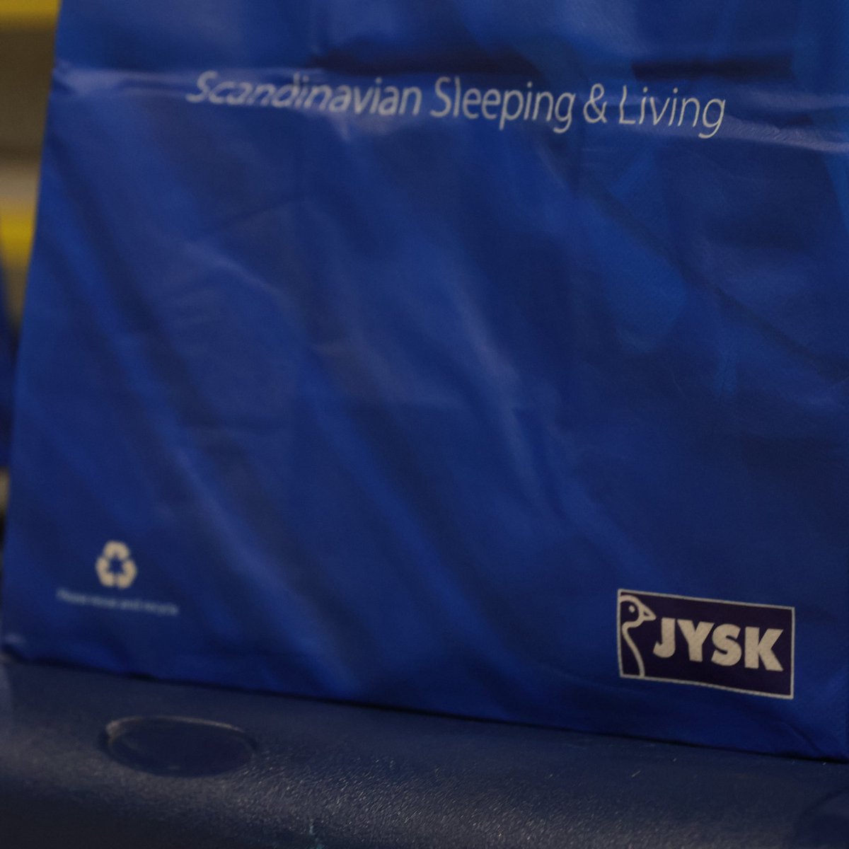 BballIrl's tweet image. JYSK coming up with the goods for Irish basketball fans! 🫡
Make sure to get here early and get LOUD 💥
#GreenMeansGo ☘️ | #IrishBasketball